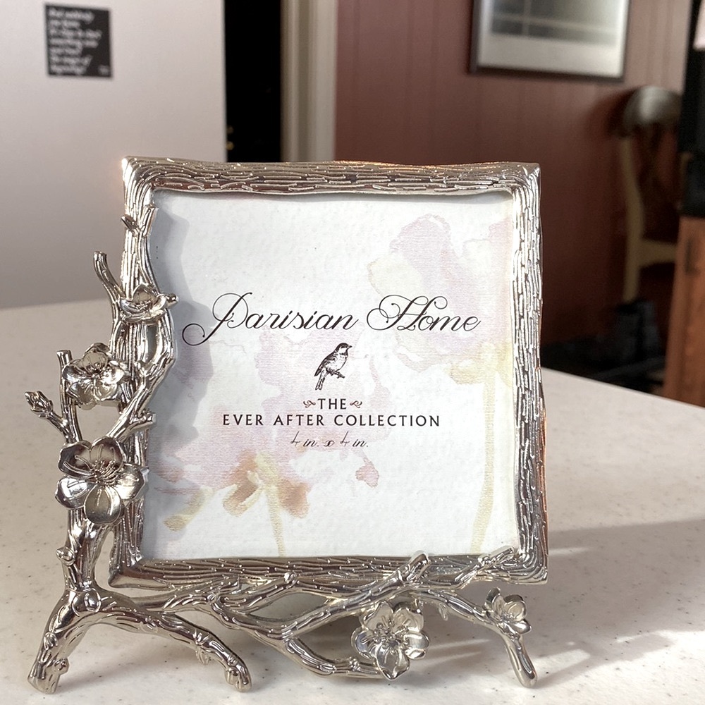 Beautiful Silver Tone Dogwood Design Photo Frame, Holds 4” x 4” Picture, EUC!